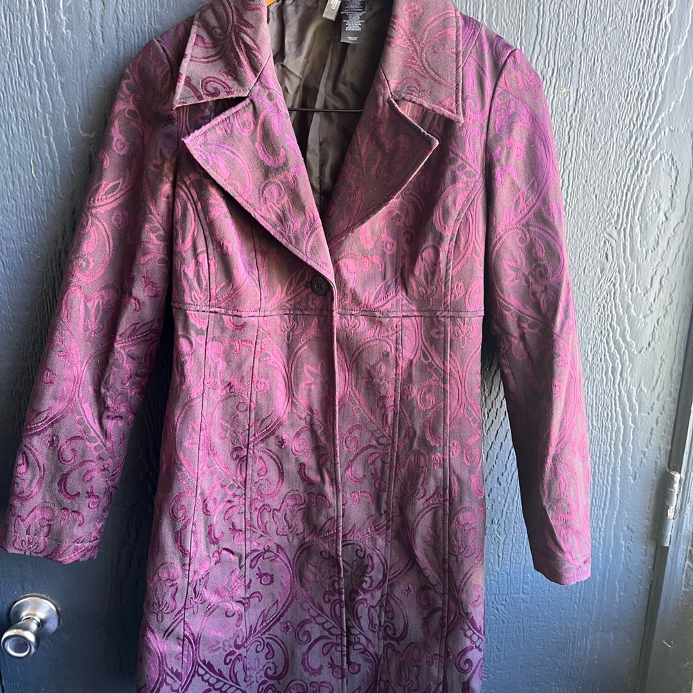 Elegant Pink Paisley Women's Coat